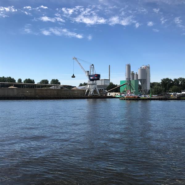 Vervangen van toeslagstoffenbunkers bij Noppert Beton | Noppert Beton