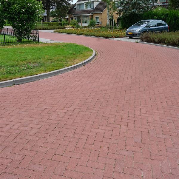 Herinrichting Verzetslaan Mildam | Noppert Beton