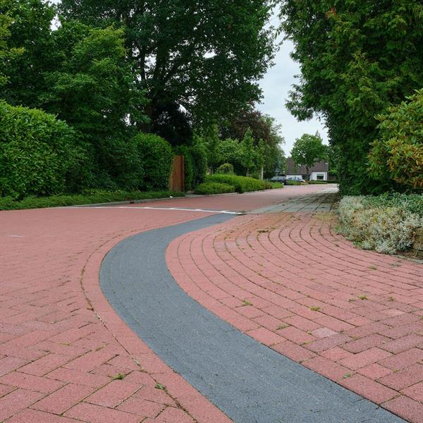 Herinrichting Verzetslaan Mildam | Noppert Beton