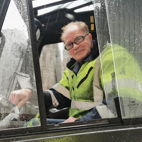 Dirk Zeinstra 25 jaar in dienst | Noppert Beton