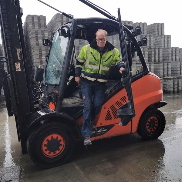 Dirk Zeinstra 25 jaar in dienst | Noppert Beton