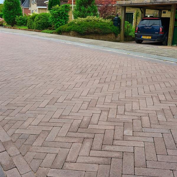 Herinrichting Rijksweg Irnsum | Noppert Beton