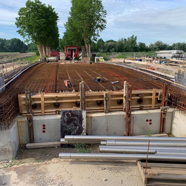 Bruggen en kademuren Middelsee Leeuwarden | Noppert Beton