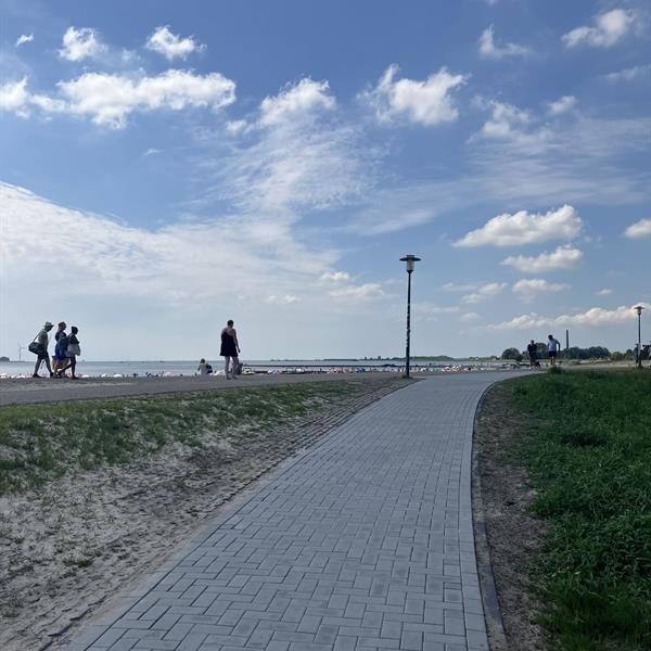 Herinrichting Plattedijk Lemmer | Noppert Beton