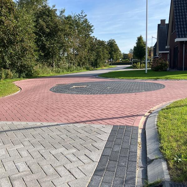 Woonrijp maken Almasingel en It Binnenpaad te Minnertsga | Noppert Beton