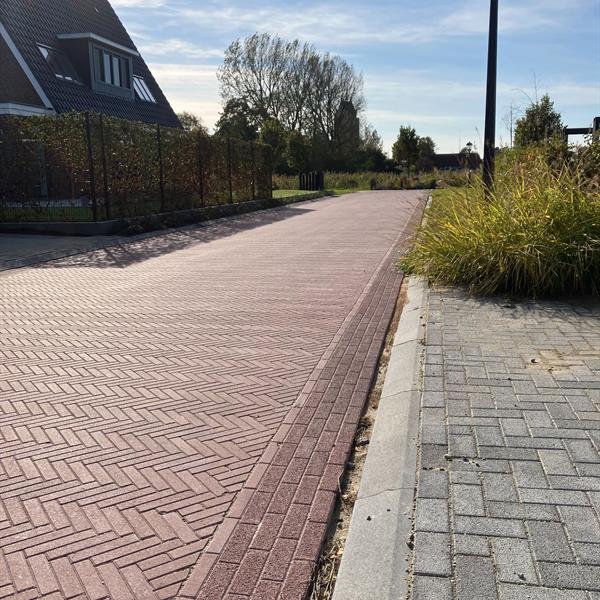 Woonrijp maken Almasingel en It Binnenpaad te Minnertsga | Noppert Beton
