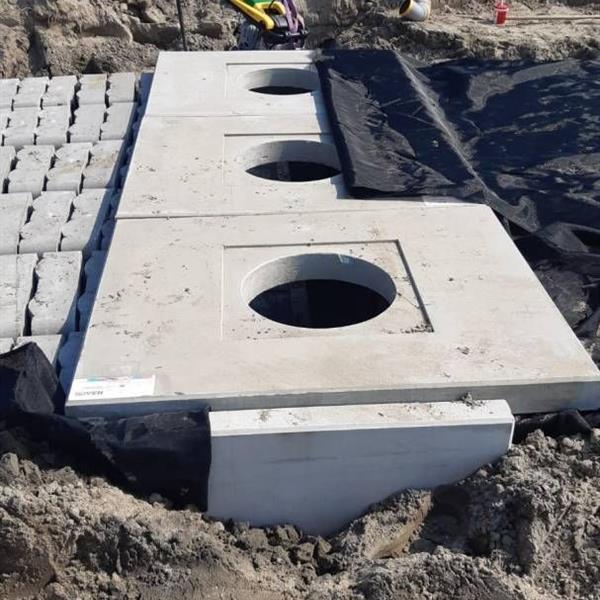 Bufferblock onder fietspad Parkwal Wilgenrijk Maassluis | Noppert Beton