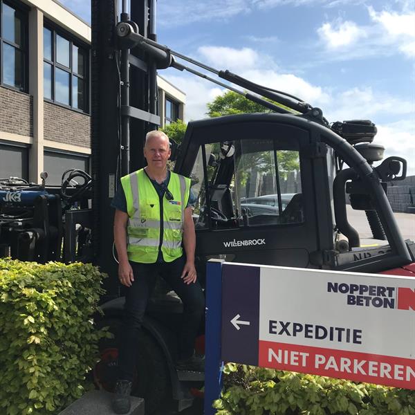 Anne Bergsma 40 jaar in dienst bij Noppert Beton | Noppert Beton