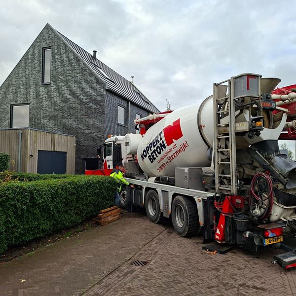 Fundering gestort in Leeuwarden voor Pompstra Bouw & Aannemersbedrijf | Noppert Beton