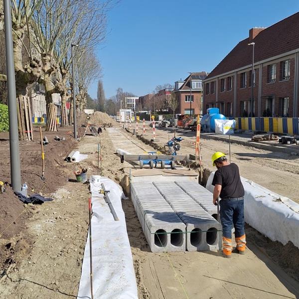 Salesianenlaan (Hoboken, Antwerpen): slim waterbeheer onder elke parkeerplaats | Noppert Beton
