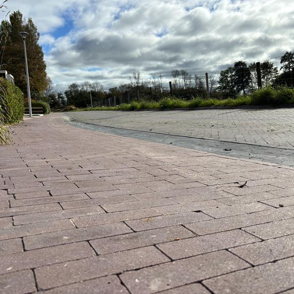 Prachtig Wierum voorzien van nieuwe bestrating | Noppert Beton
