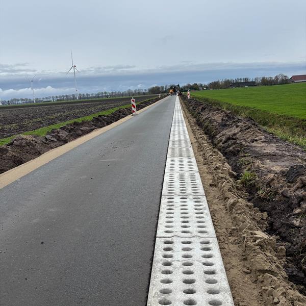 Geefsweersterweg Meedhuizen | Noppert Beton
