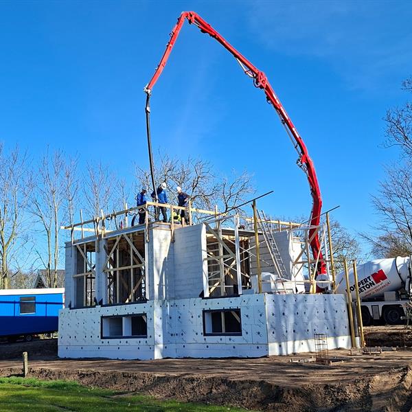 Betonstort voor nieuwbouwwoning in Oudega | Noppert Beton