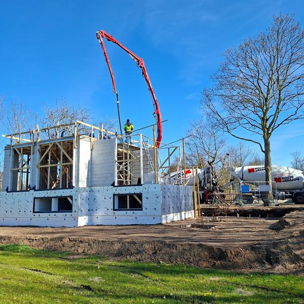 Betonstort voor nieuwbouwwoning in Oudega | Noppert Beton