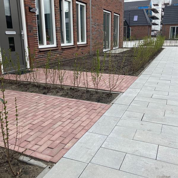 Van rijbaan tot looppad: complete bestrating voor Middelsee | Noppert Beton