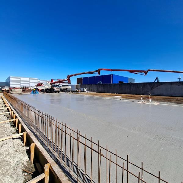 Groots stortwerk in Bolsward: 400 m3 in één dag | Noppert Beton