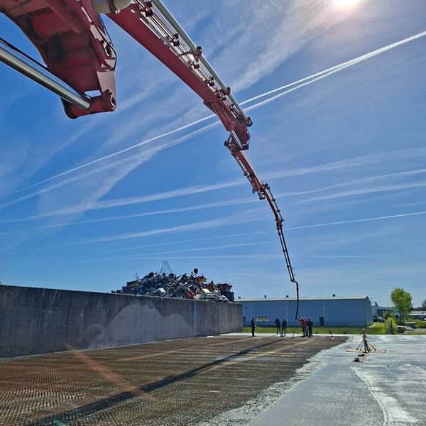 Groots stortwerk in Bolsward: 400 m3 in één dag | Noppert Beton