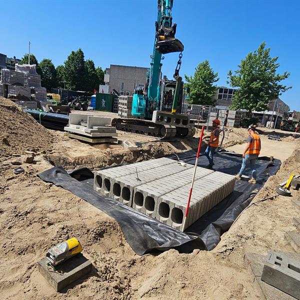 Waterberging onder het vernieuwde Ambachtsplein | Noppert Beton