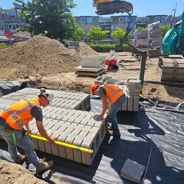 Waterberging onder het vernieuwde Ambachtsplein | Noppert Beton