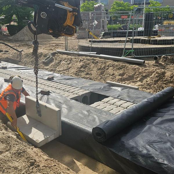 Waterberging onder het vernieuwde Ambachtsplein | Noppert Beton