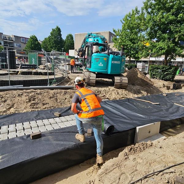 Waterberging onder het vernieuwde Ambachtsplein | Noppert Beton