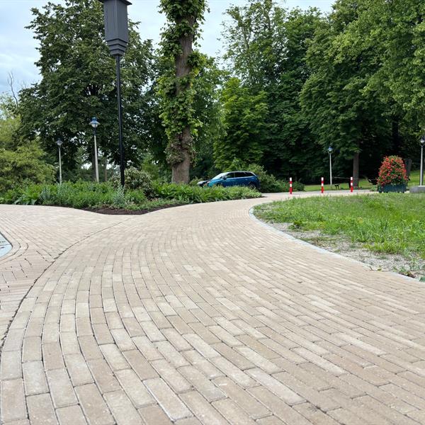Nieuwe uitstraling voor het gemeentehuis van De Fryske Marren | Noppert Beton