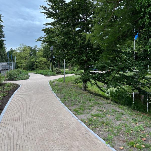 Nieuwe uitstraling voor het gemeentehuis van De Fryske Marren | Noppert Beton