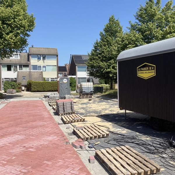 Vernieuwing in Harlingen: Reconstructie Gerrit Schuilstraat e.o. vordert gestaag | Noppert Beton