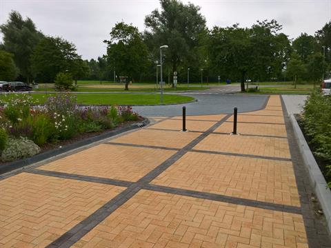 Entree verpleeghuis Vliethoven Delfzijl | Noppert Beton