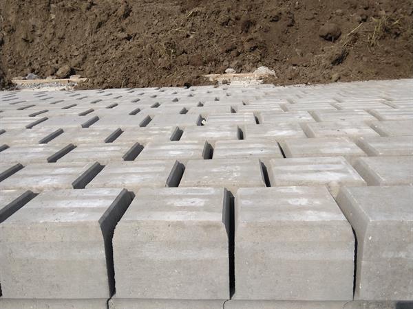 Verkalit voor de dijkverhoging Lauwersoog | Noppert Beton