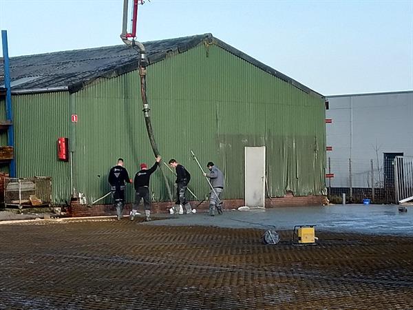 Betonstort de Houtboer Drachten | Noppert Beton