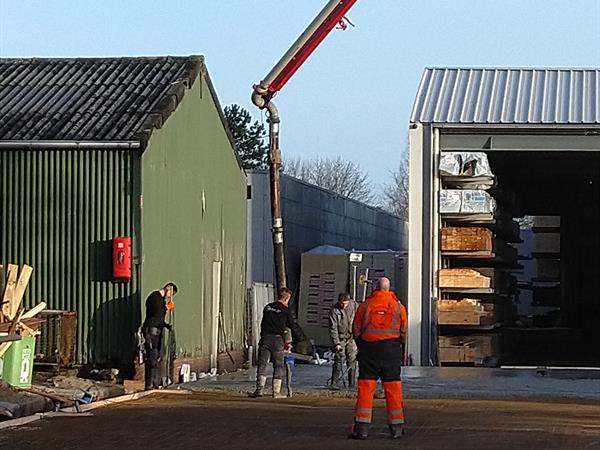 Betonstort de Houtboer Drachten | Noppert Beton
